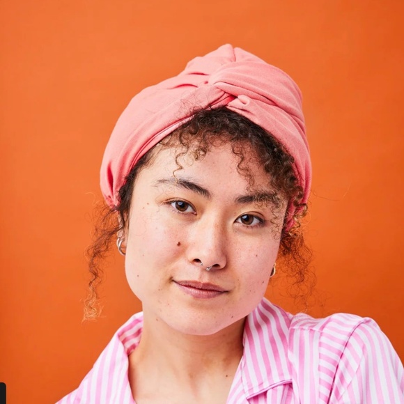 Damn Gina! Australia Silk Lined Sleep Cap / Hair Wrap in Lilac NWOT - Picture 4 of 5